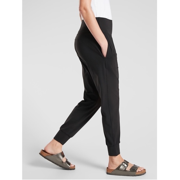 Athleta Pants & Jumpsuits Nwt Athleta Cruise Salutation Jogger In